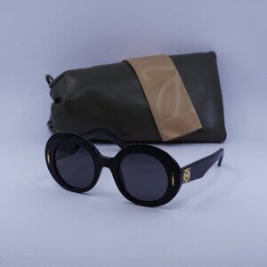 Loewe LW40146I 01A Round Sunglasses – Shiny Black\Smoke